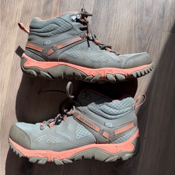 Merrell Shoes - Merrell Outright Edge Mid waterproof hiking boots in a brindle and melon W 8.5